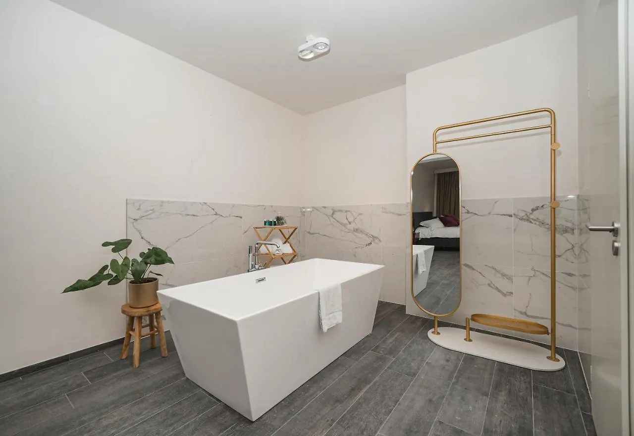 Villa Yvonne Ostend Apartment